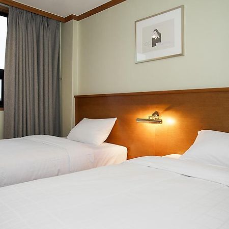 Gwangju Prado Hotel Gwangju Metropolitan City Exterior photo