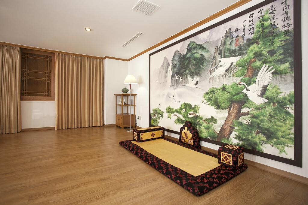 Gwangju Prado Hotel Gwangju Metropolitan City Exterior photo